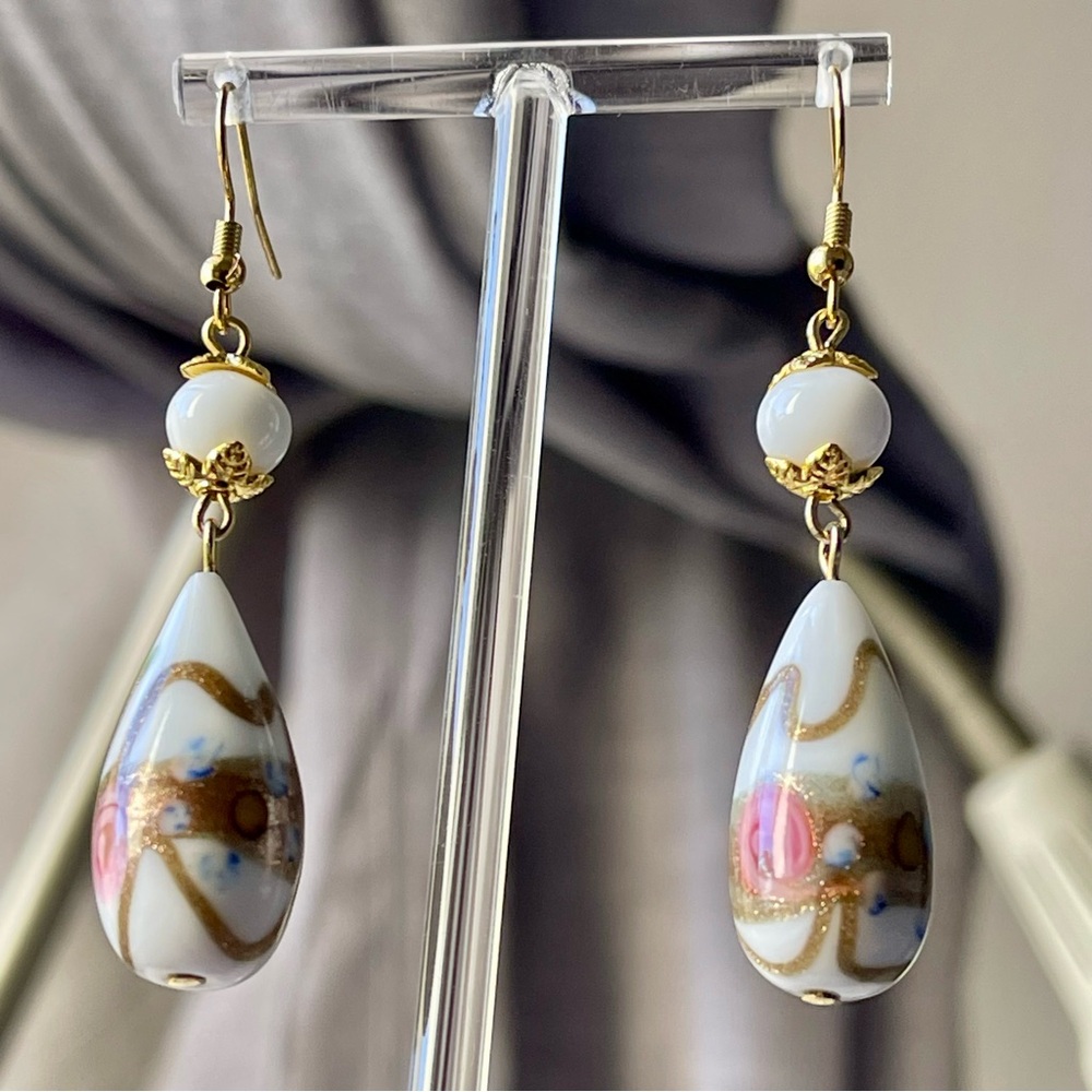 Vintage | Handmade | Elegant Gold and White Drop Earrings